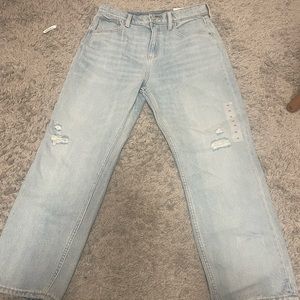 NWT Old Navy Slouchy Straight Jeans
